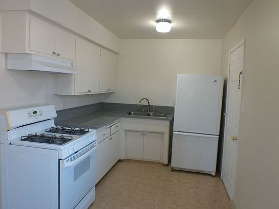 5th image of 74064 Gorgonio Dr