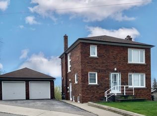 53 Venn Cres, Toronto, ON M6M 1S5
