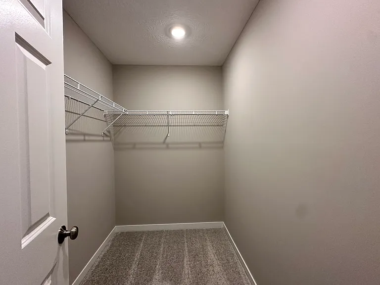 7044 Unitas Loop — Photo 32