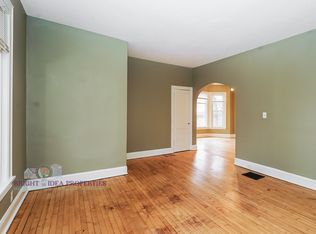 3322 Clinton Ave #1, Minneapolis, MN 55408