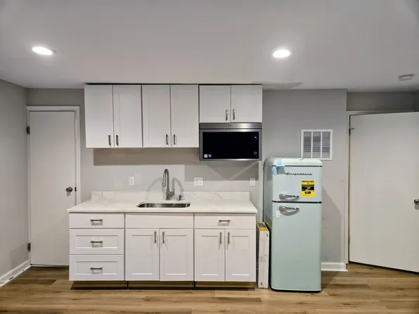 3132 Bayswater Ct, Fairfax, VA 22031