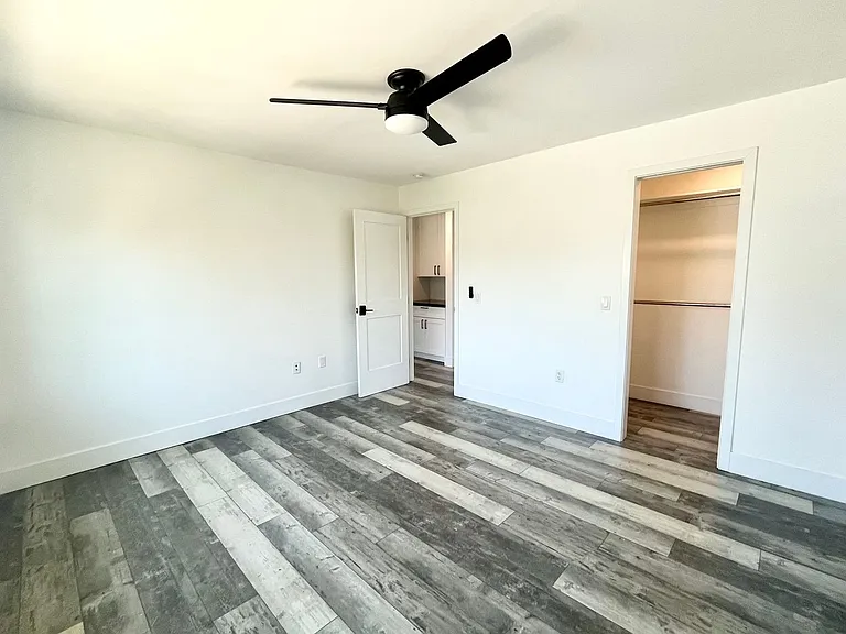 110 Hillcrest Dr — Photo 9
