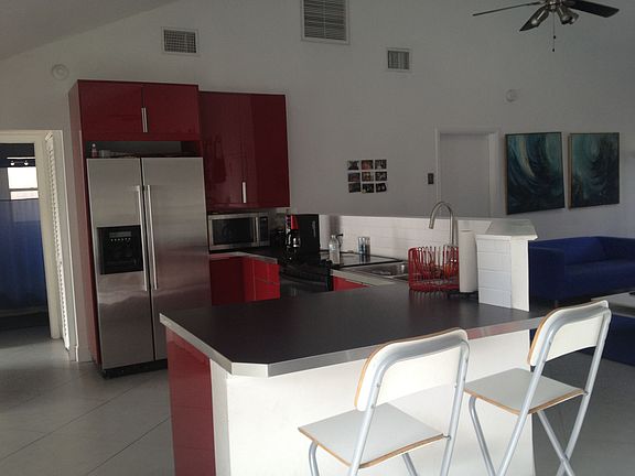 2nd image of 7505 SW 5th St