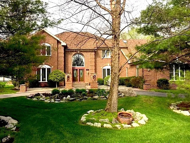 1525 Sumter Dr photo 1