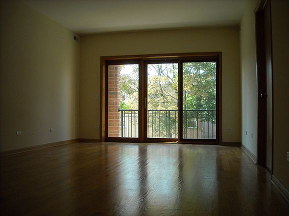 5th image of 5761 W Higgins Avenue # 2n Fl 2