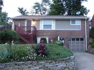 567 Beaufort Ave, Pittsburgh, PA 15226