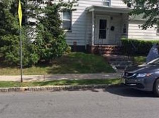 6 Van Ness Ter, Maplewood, NJ 07040