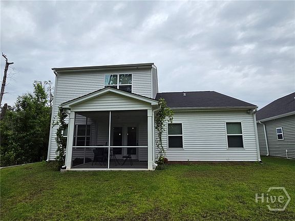 3rd image of 1009 Easthaven Boulevard