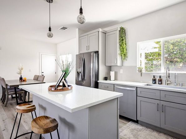 13115 Siemon St