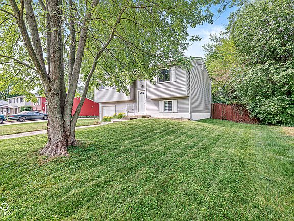 3rd image of 11121 Whistler Dr