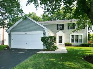 2020 Tahoe Pkwy, Algonquin, IL 60102