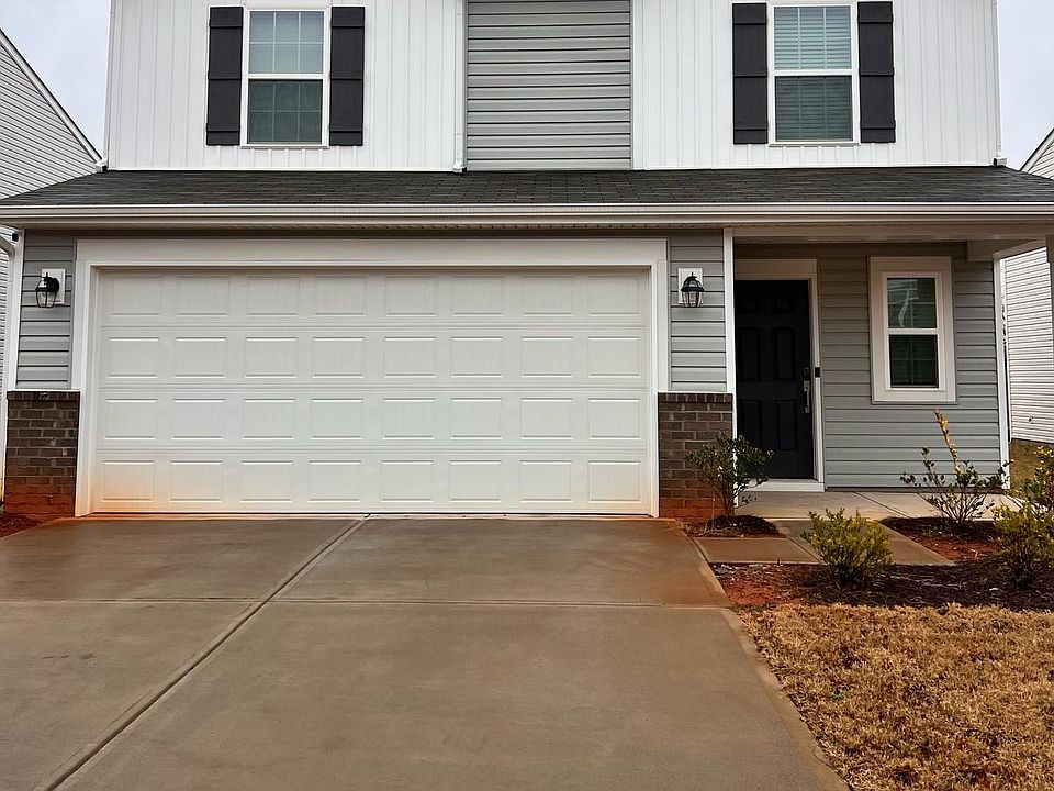 1st image of 216 Brentwood Dr