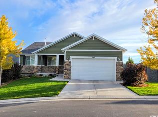 3887 W Rasor Dune Dr, South Jordan, UT 84095
