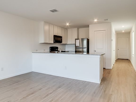 2nd image of 4200 Belmont Dr
