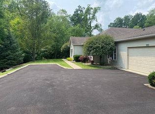 134 Wilcox Rd, Austintown, OH 44515