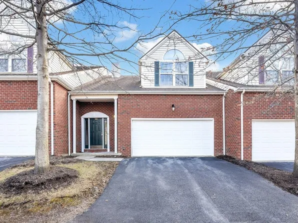 190 Tall Oak Blvd NW, Christiansburg, VA 24073