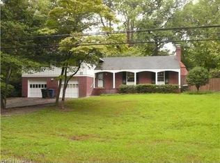 22 Madison Ln S, Newport News, VA 23606