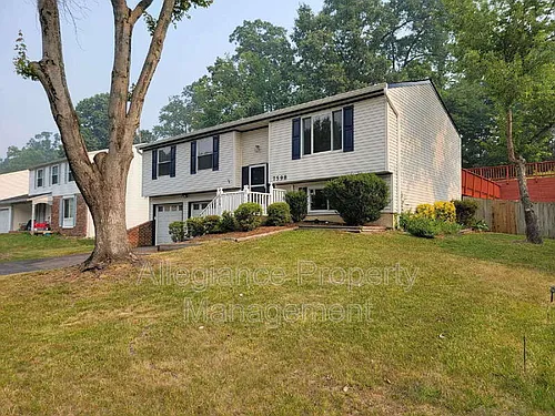 7598 Springfield Hills Dr Photo 1