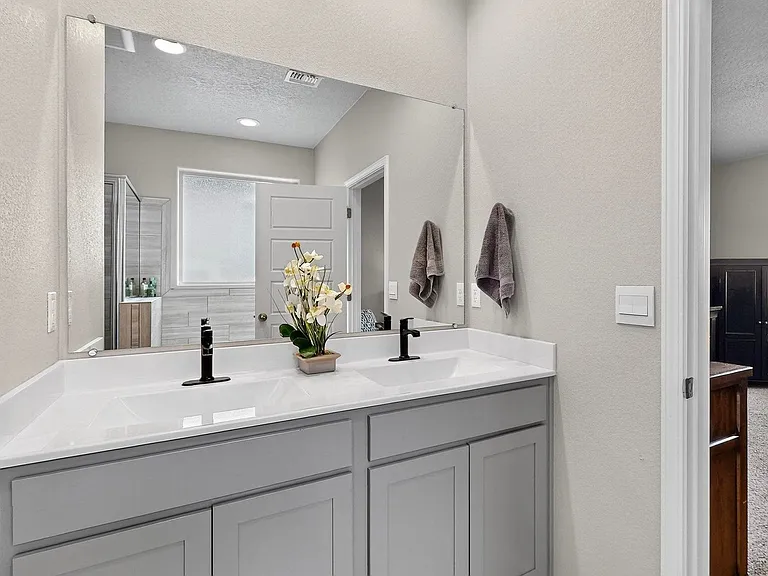 4823 Blackburn Rd NE — Photo 17