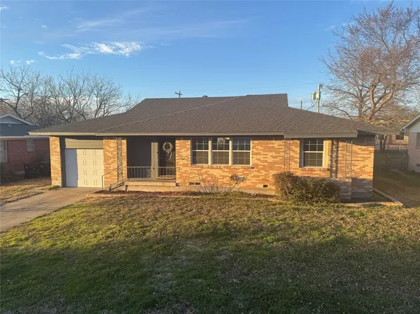 1418 Williamsburg Rd, Greenville, TX 75401