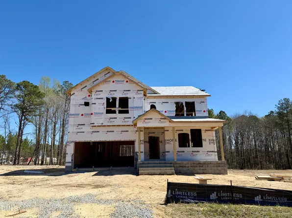 37 Bluestone Dr, Lillington, NC 27546