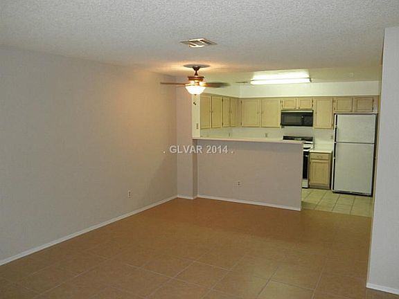 4th image of 2024 Bavington Dr Unit A