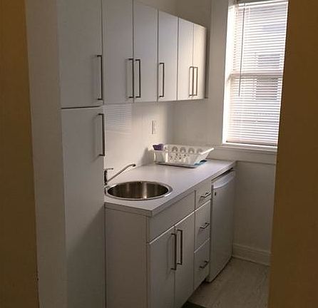 2nd image of 1518 Drexel Ave APT 1A