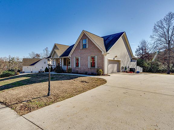 2nd image of 2480 Turnstone Dr