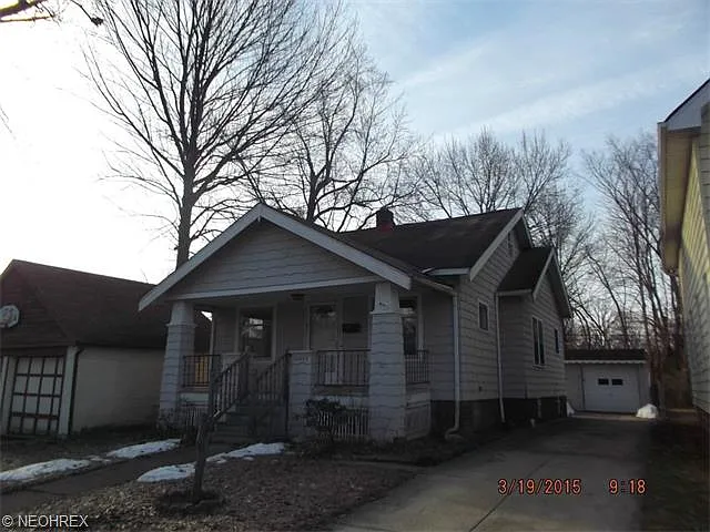 20577 Woodstock Ave photo 1