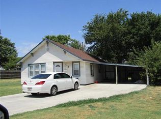 413 E Proctor Ave, Weatherford, OK 73096