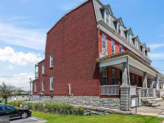 3rd image of 119 Cumberland St