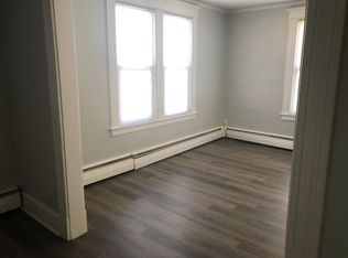 93 Caya Ave #2, West Hartford, CT 06110