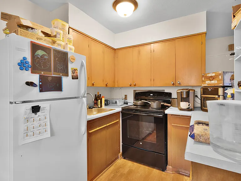 3301 Harvey St #5 — Photo 7