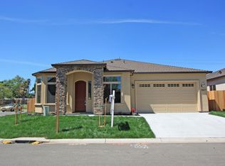 3827 Olive Ln, Carmichael, CA