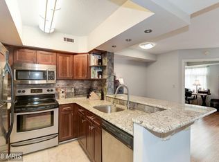 2400 Clarendon Blvd APT 310, Arlington, VA 22201