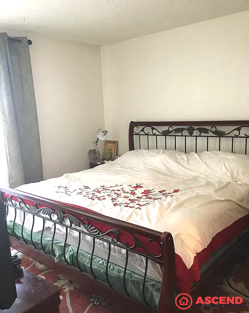 Charming 2BD/1BA Home in Bakersfield's 93309 HOA Community, Fully Equipped, Washer & Dryer Includ... — Photo 3