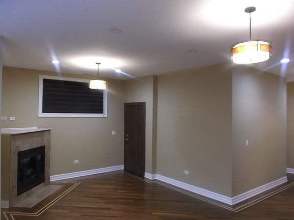 3rd image of 4815 S King Dr APT G