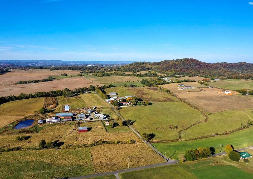 1st image of 11 Mine Rd
