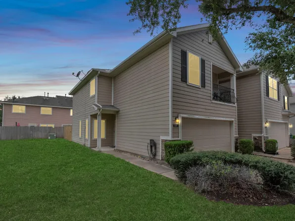 6103 Shadow Isle Ln, Houston, TX 77084