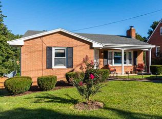 2606 N Augusta St, Staunton, VA 24401
