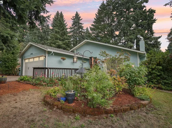 16960 SW Denney Ct, Lake Oswego, OR 97035