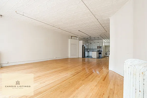 Rented by Candid Listings LLC | media 30