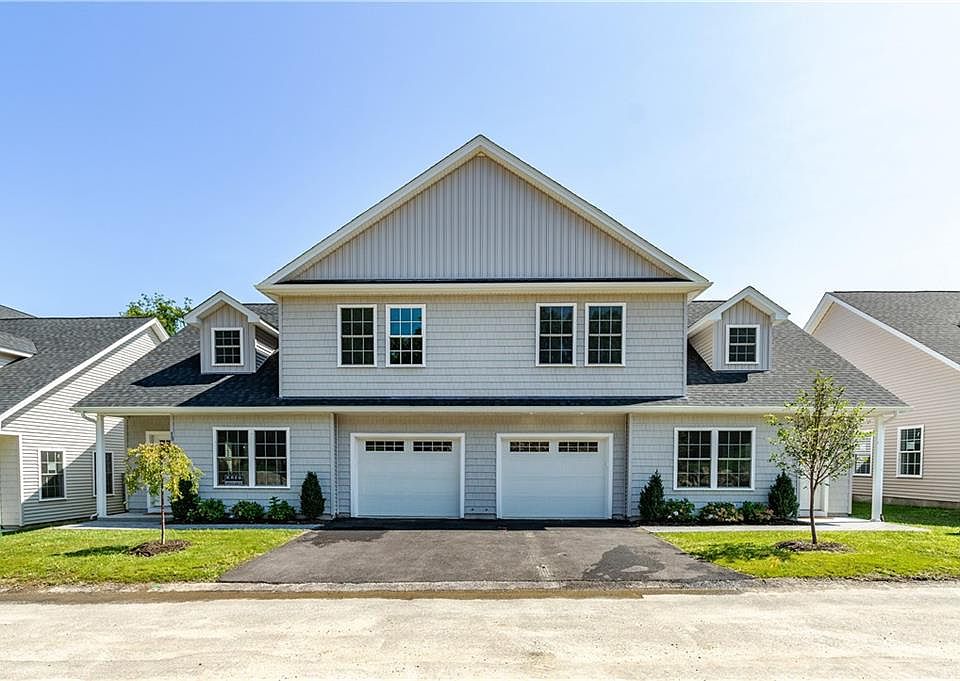 1st image of 13 Fieldstone Way