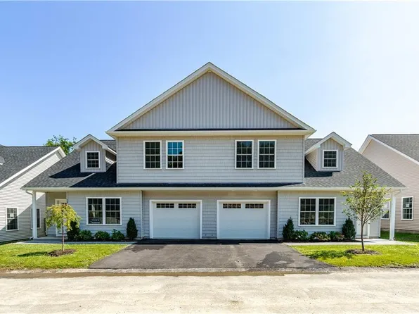 13 Fieldstone Way, Johnston, RI 02919