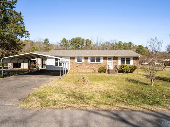 12 Bailey Dr, Guntersville, AL 35976