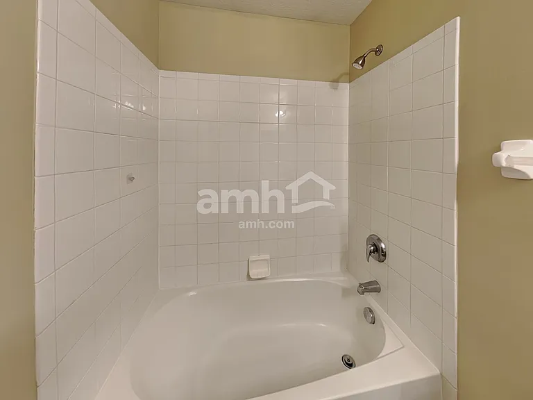 2271 Landcrest Dr — Photo 23