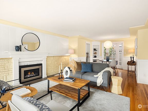 4th image of 6854 42nd Avenue NE