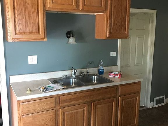 4th image of 1521 8th St #2