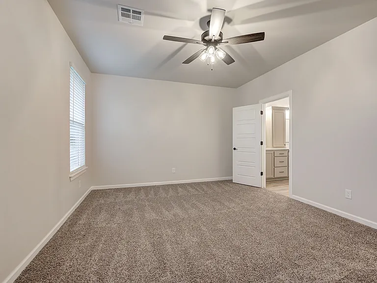 2298 E Sooner Rd — Photo 21