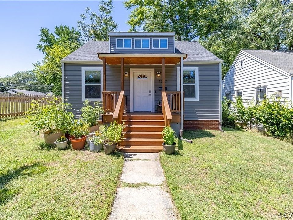 1st image of 1607 Albany Ave